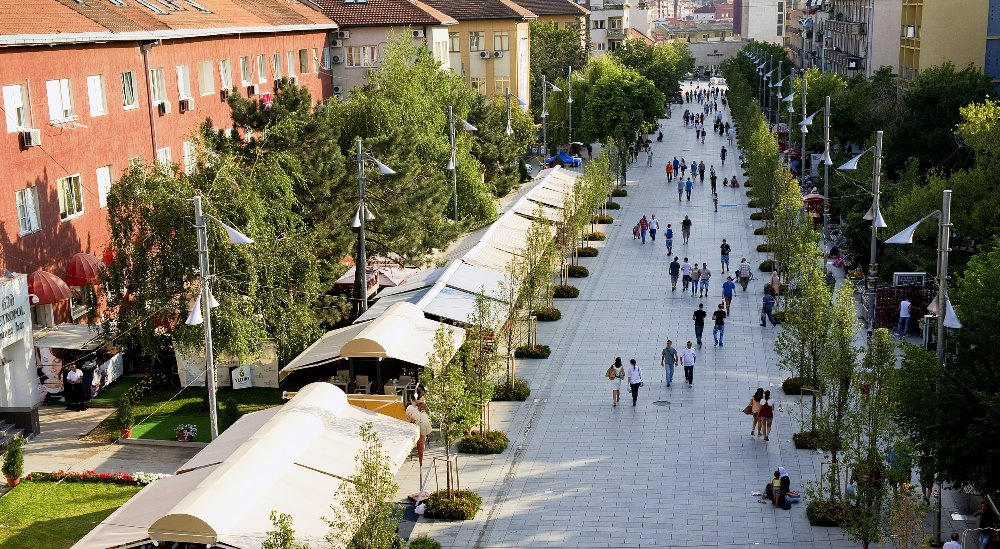 Qeveria e Kosoves prezanton platformen per punesimin e te rinjve
